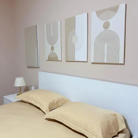 Ideal Location Near Blloku Apartment Tirana